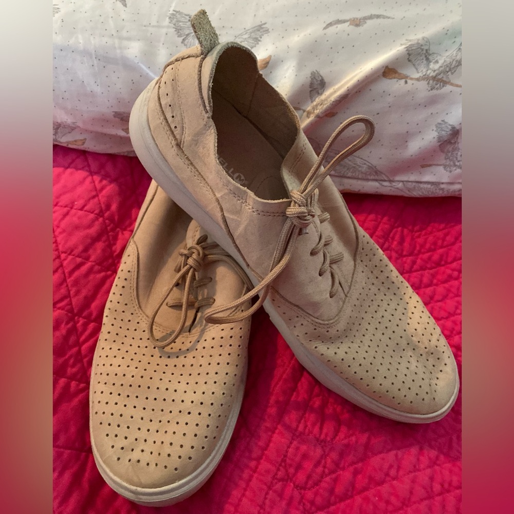 Merrell women’s shoes